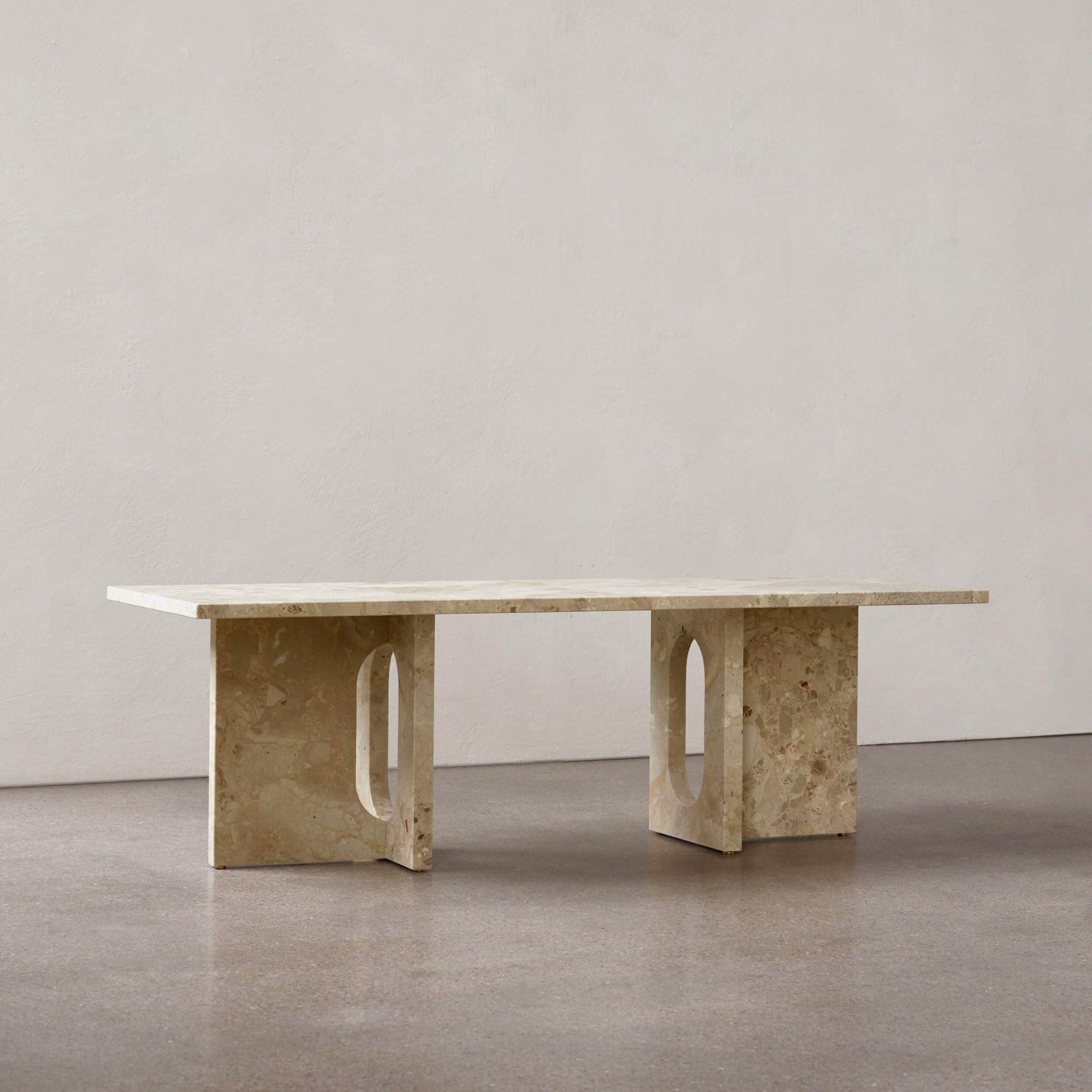 MENU_Androgyne-Lounge-Table-1-2-1
